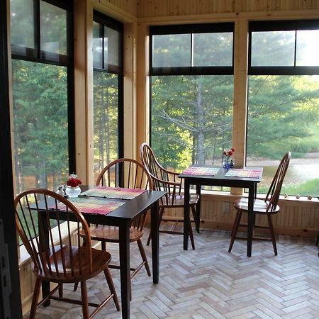 Inn At The River ウォーソー エクステリア 写真